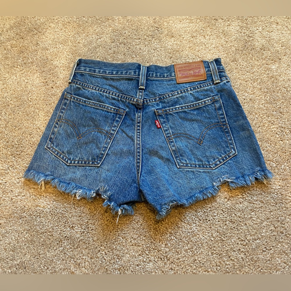 Levi’s Women’s Denim Cut Off Shorts - Size 25